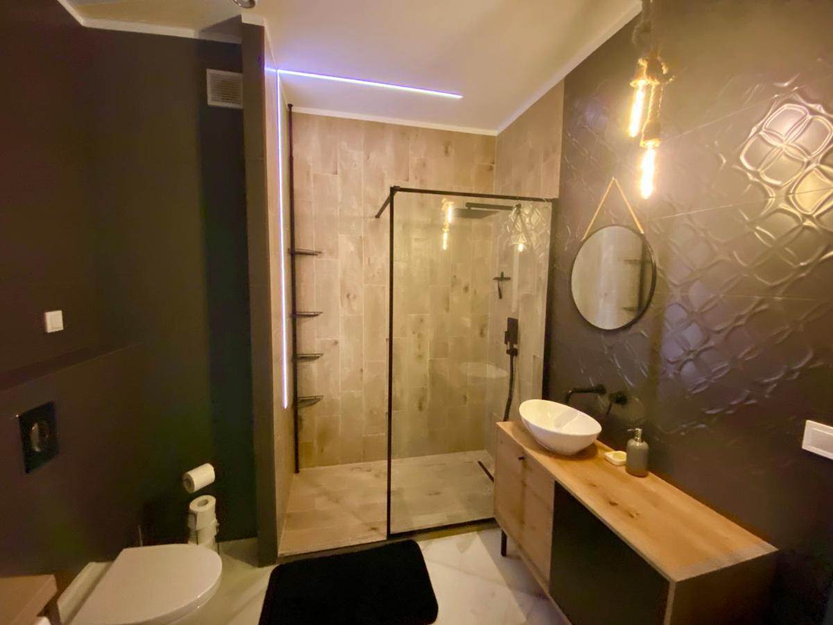 Apartament Pocztovia - Scisle Centrum, Prywatny Parking Ełk Dış mekan fotoğraf